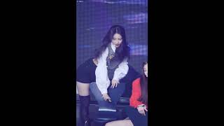 190318 에버글로우 (Everglow) 달아'(Moon) [시현] SI HYEON 직캠 Fancam (쇼케이스) by Mera