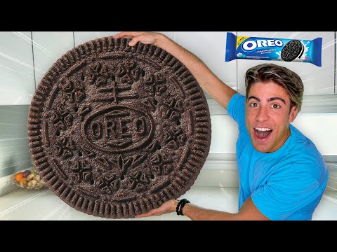 WE MAKE THE WORLD'S BIGGEST GIANT OREO COOKIE !!!