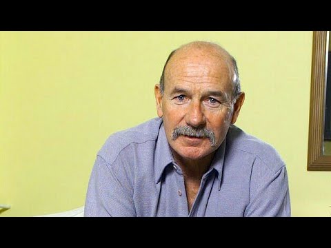 Michael Redfern dead: Legendary Oxo dad actor and Porridge star dies aged 79