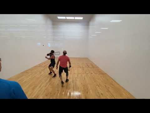 Funny racquetball clip 3, graciosa bolla 😂😂!