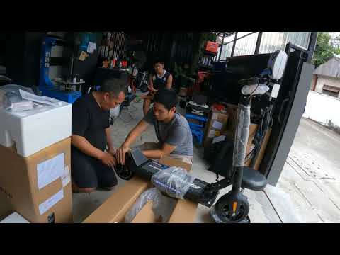 Speedway Leger Day 1 (Our new toy). Khauhom will love this!