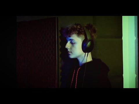 Eryk Waszczuk - Someone You Loved (cover)