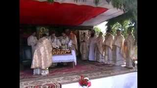 preview picture of video 'Sfintirea Bisericii Sf. Constantin si Elena Lipova BC'