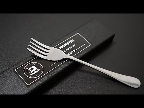 SPOON MONSTER (Gimmicks and Online Instructions) by Conan Liu & Royce Luo