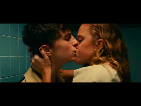 СПЕКОТНІ ЛІТНІ НОЧІ / HOT SUMMER NIGHTS, офіційний український трейлер, 2018