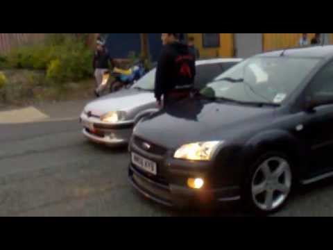 peugeot 106 quiksilver vs ford focus 1.6ztec