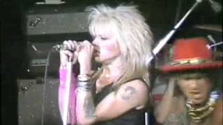 &#39;Mental Beat&#39; - HANOI ROCKS live 1983 (remastered sound)