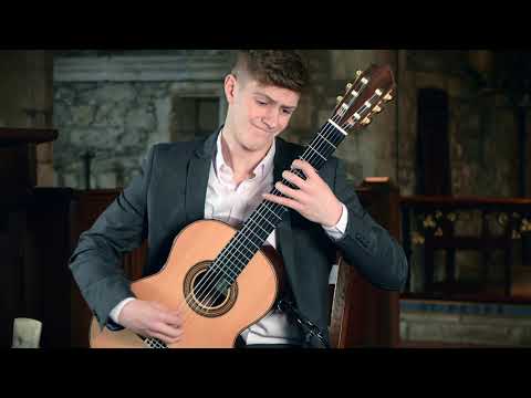 Hommage a Villa-Lobos by Roland Dyens