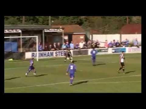 HEYBRIDGE SWIFTS 1-1 GRAYS ATHLETIC: 27/08/2011