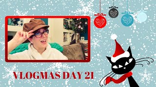 Making A Baker Boy Cap (Vogue 9044) and Fabric Swatch Cards :: Vlogmas 2020 :: Day 21