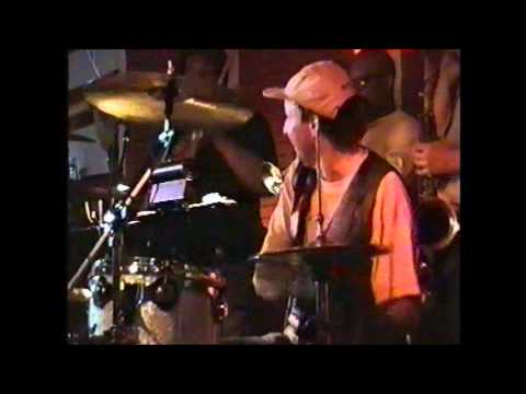 Greg Errico drumsolo (Sy Klopps Blues Band september 1996)