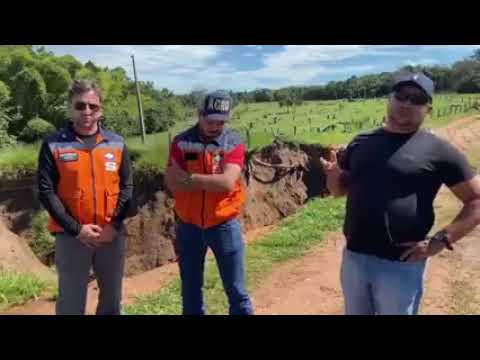 Prefeito Passarinho juntamente com Secretario de Obras Carlinhos, Sargento Gonçalves gerente de resposta da Defesa Civil
