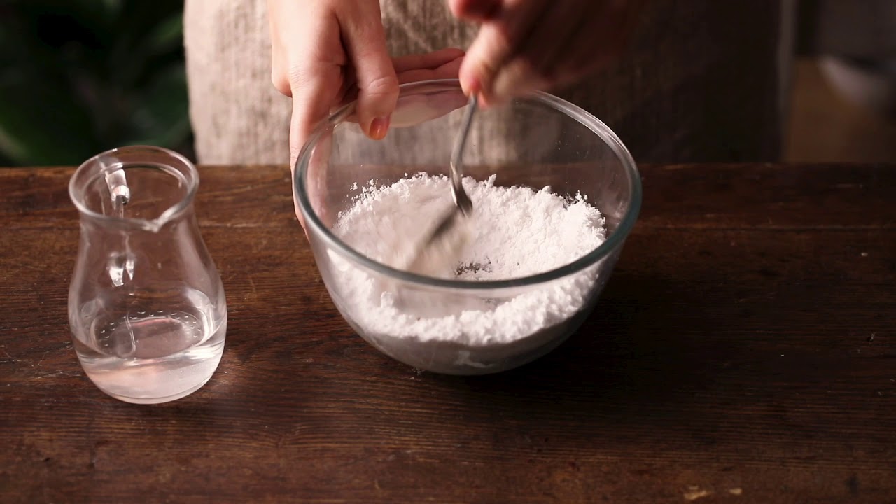 How to make glace icing