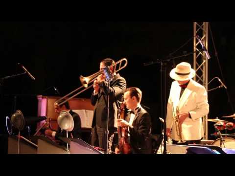 Chicago Stompers feat  Adriano Bassanini - "West End Blues"