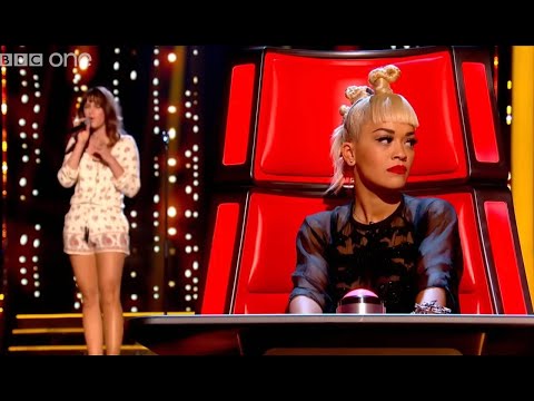 Esmee Denters sings 'Yellow' (The Voice UK)