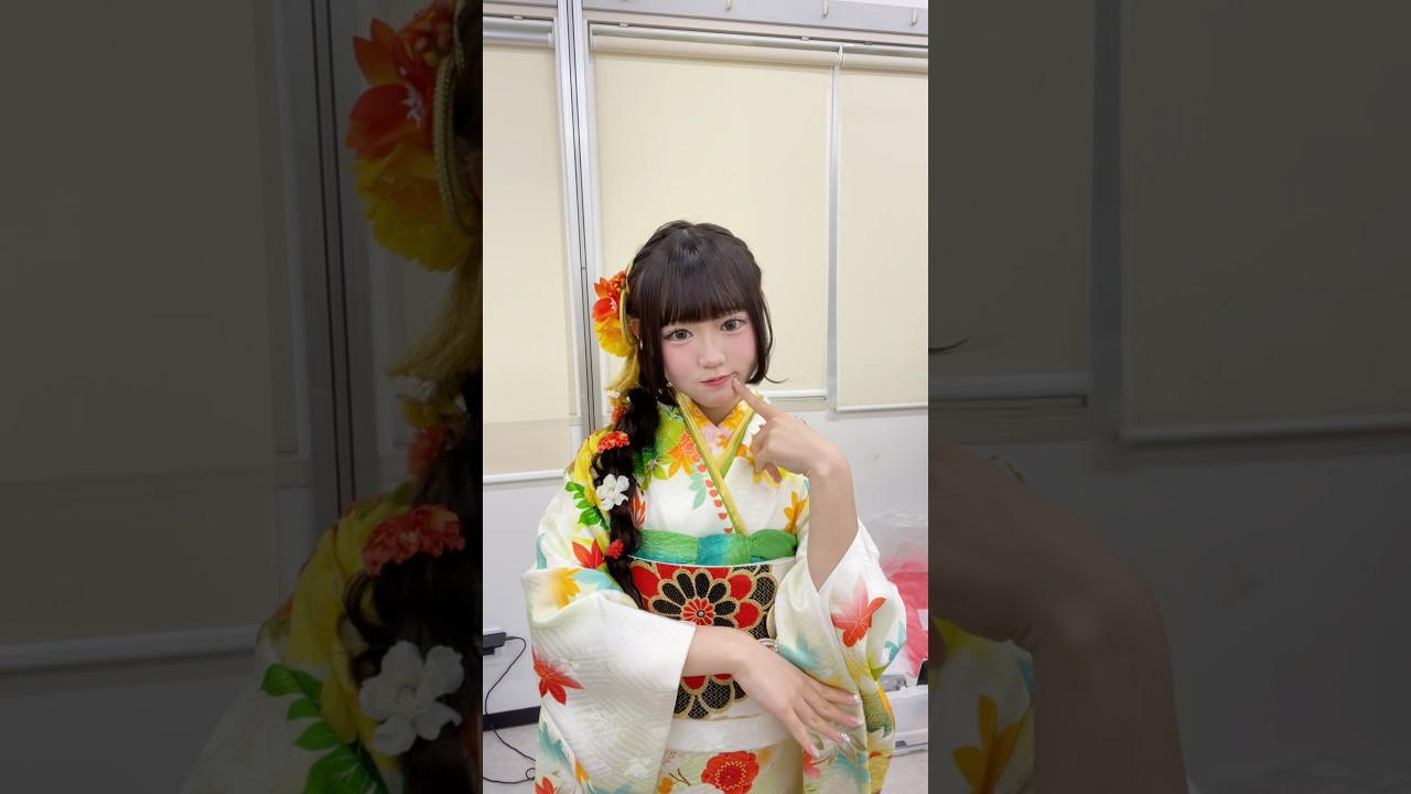 梨々花ちゃんの表情管理がプロすぎてずっと見てられるカワイイ🫰❤️あんまり他で見ない振袖で目立つこと間違いなし🫧#ジョイフル恵利 #振袖レンタル #振袖ティーンズ #振袖TEENS #韓国