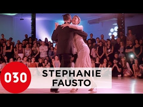 Stephanie Fesneau and Fausto Carpino – Reliquias porteñas #FaustoyStephanie