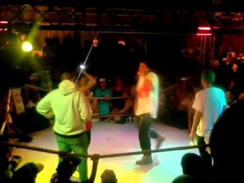 E.T.P - Batalla KNOCKOUT 2012 - CuartosDeFinal MESTIZA VS AKAPELLAH