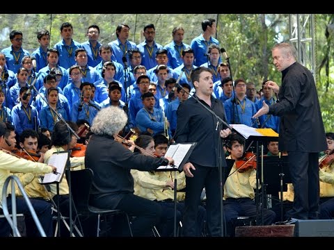 Nota HECHOS: Valery Gergiev con Esperanza Azteca