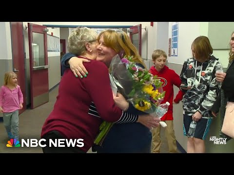 Good News: Hundreds of elementary school students surprise custodian