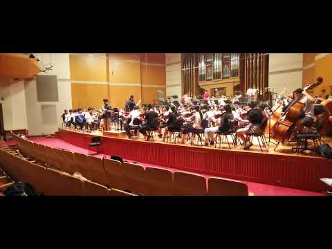 Zeng Yun is rehearsing Saint-Saens Concert piece