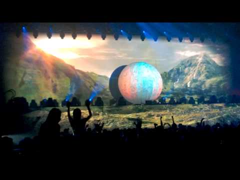 Armin Only: Intense @ MTCC (19/04/14) - Cindy Alma - Don't Want To Fight Love Away Live