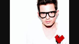 1. BoyRobot ~ Simon Curtis - 8Bit Heart