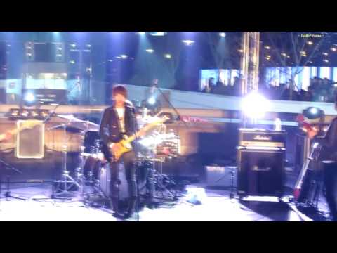 CN BLUE at COEX live HD (외톨이야 I'm a Loner mix)