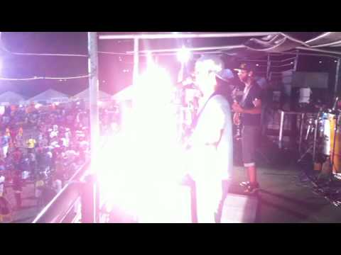 Ela tá doida Pirada (Nanaxé) Lavagem de Arembepe 2013 RICK NO VOCAL