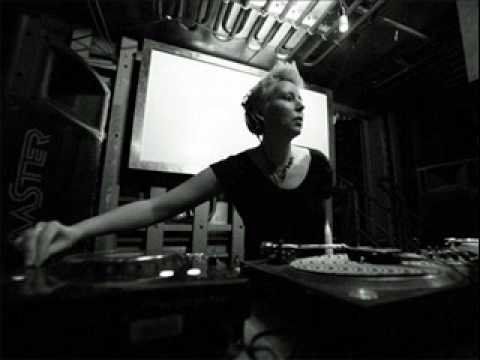 ESTROE - High maintenance feat. Sam Leigh Brown (Audiofly remix)