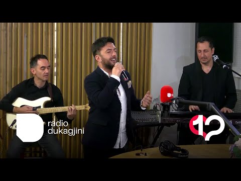 Muzikë LIVE nga Denik Prizreni, Artan Rexhepi dhe Astrit Stafai