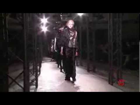 Peachoo+Krejberg FW2010 - Paris Fashion Week - Runway Show