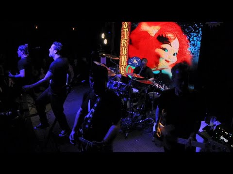 STRUNG OUT - Full Set - Twisted By Design - San Diego @ The Holding Company