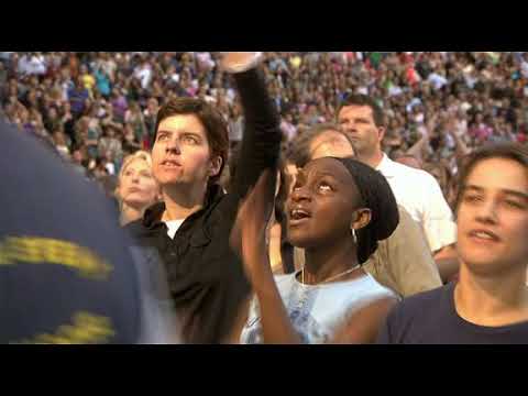 Kanye West - Medley (Live at Concert For Diana 01/07/07) (2007)