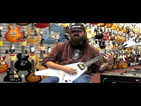 Minor Pentatonic Scale With 3 Note Sequences