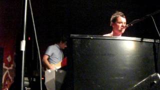 Meese - Movie Screens