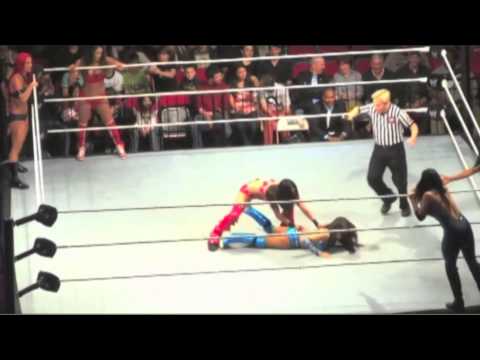 Layla Totally Pantsed