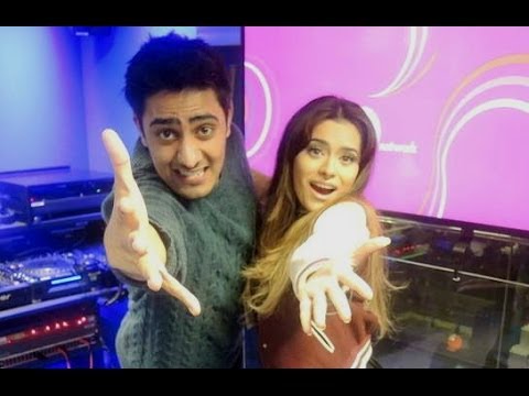 Bambi performs a cover of Whitney Huston's 'I Have Nothing'