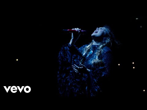 Yuridia - Ya Es Muy Tarde (En Vivo Desde la Plaza de Toros la México)