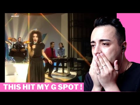 Matia Bazar - Ti sento 1986 FIRST TIME REACTION (I NEED HELP) !!!