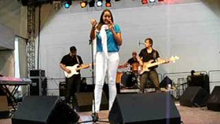 Cassandra Steen - Fallen nach oben LIVE