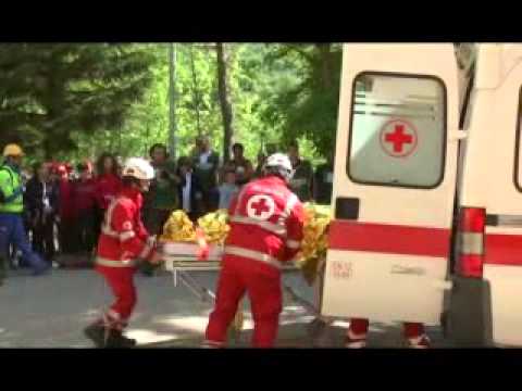 ONDA TG 3.05.2013 - PREVENZIONE SISMICA PETTORANO SUL GIZIO: PROVE DI EVACUAZIONE