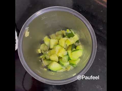 NOODLES CON SALSA DE CALABACÍN EN 5 MINUTOS