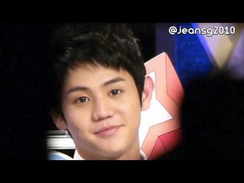 [FANCAM] 101011 B2ST Yoseob & Junhyung @ Star Golden Bell Recording