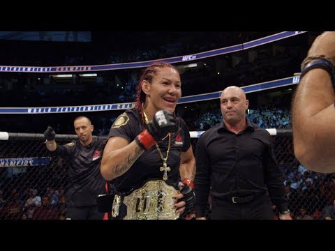 Cyborg Claims She Can Tap Floyd Mayweather