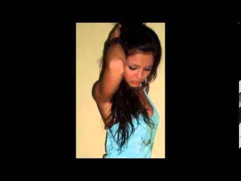 DJ EMOS MIX VS  DJ  MISS KAPRIS REMIX 2013