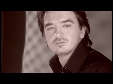 Orhan Ölmez - Yalvarayım mı (Music Video)