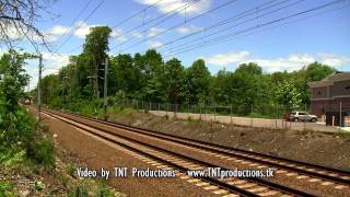 preview picture of video 'HD Diesel & Electric trains on Amtrak's Northeast Corridor'