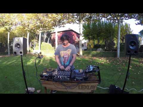 Lexlay @ Live set at ¨The Garden¨  06-11-16