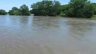 preview picture of video 'Des Moines River, Keosauqua IA (2)'